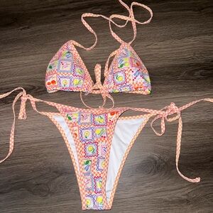 VOLAFA Women's Triangle Bikini Set size medium citrus fruit